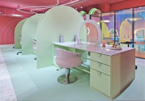 MYRIAM-K-SALON4