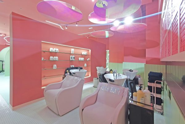 MYRIAM-K-SALON6